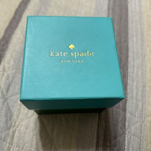Kate Spade Women's Metro Watch Cream Dial Merlot Leather Strap KSW1188 Box - Picture 3 of 13